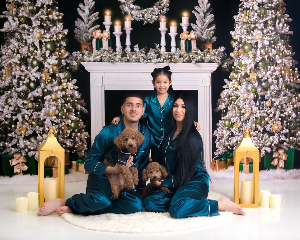 Family Photography in Phoenix, AZ. Smile Please Photography – Maternity, Newborn, Family Studio in Tampa, FL-1