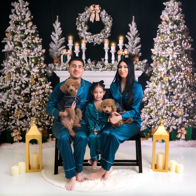 Family Photography in Phoenix, AZ. Holiday-