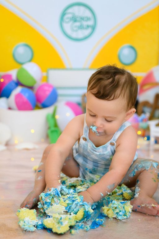 Premium Photography Sudio in Tampa, FL. Cake Smash  &  Milk Bath-