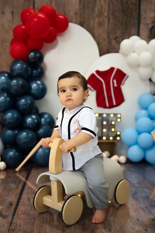 Premium Photography Sudio in Tampa, FL. Cake Smash  &  Milk Bath-